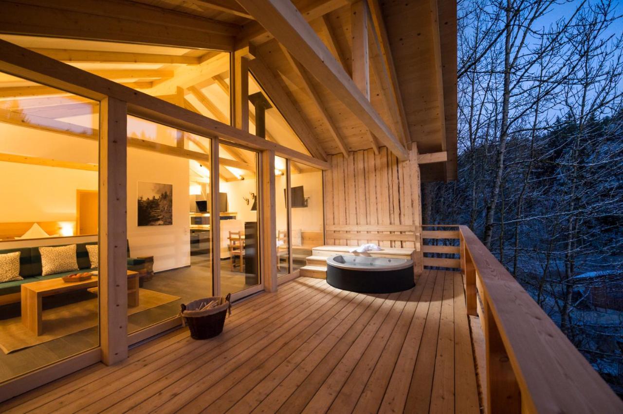 Forstgut - Premium Waldchalets Und Lodge Suiten Regen Exterior foto