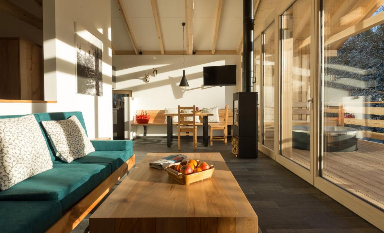 Forstgut - Premium Waldchalets Und Lodge Suiten Regen Exterior foto
