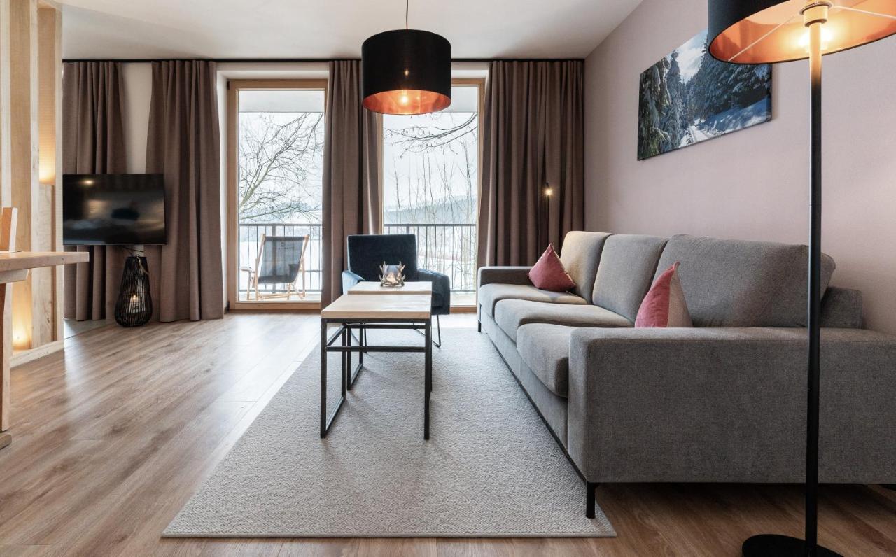 Forstgut - Premium Waldchalets Und Lodge Suiten Regen Exterior foto