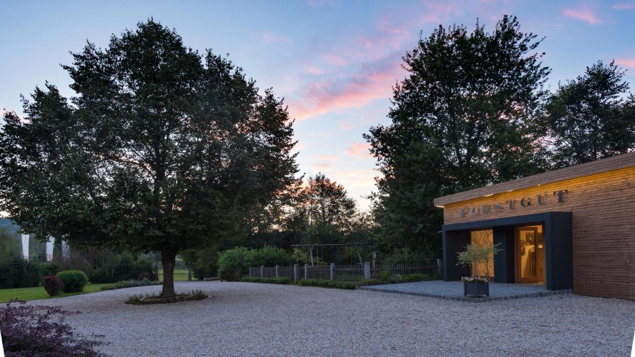 Forstgut - Premium Waldchalets Und Lodge Suiten Regen Exterior foto